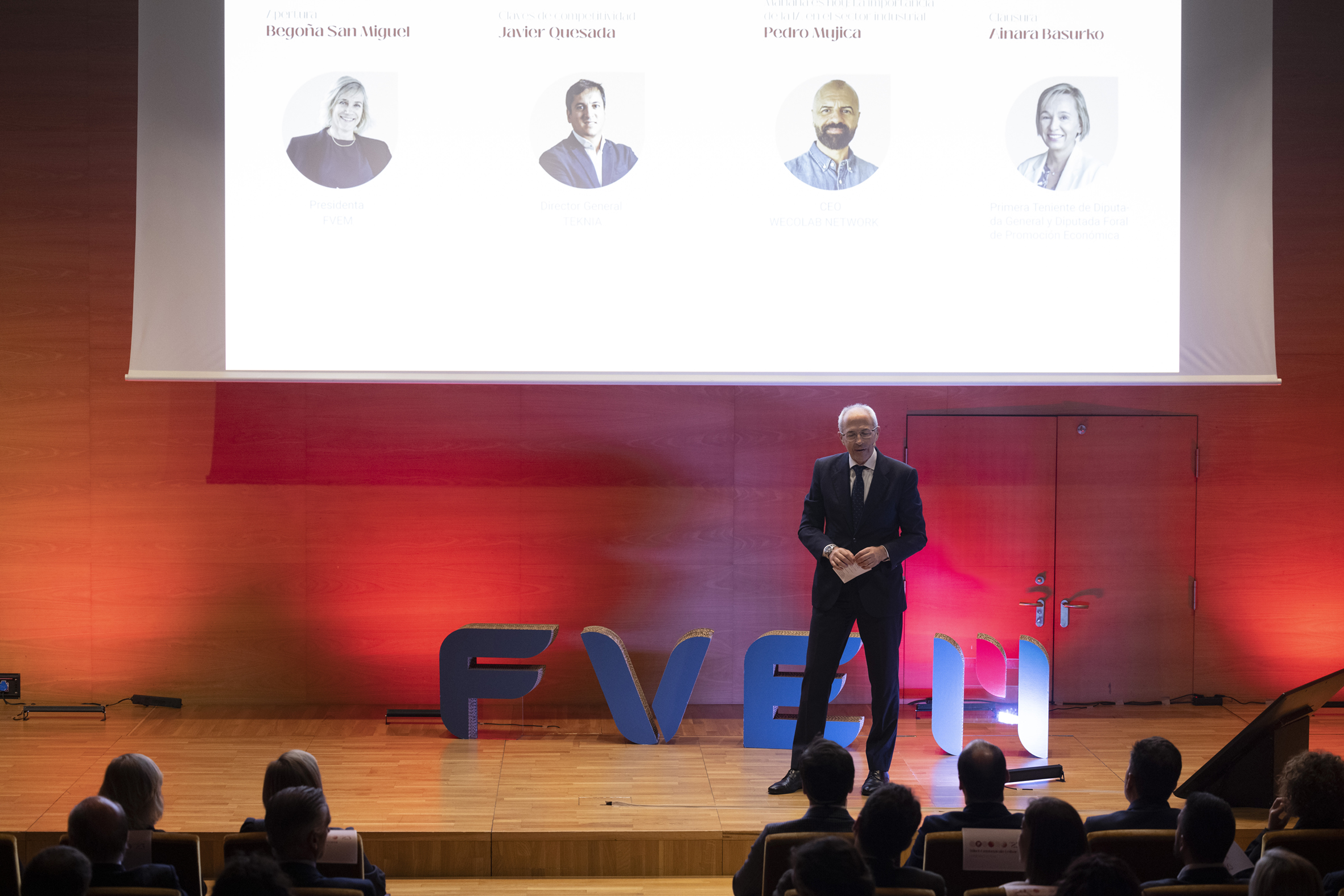 20231115FVEM085.jpg